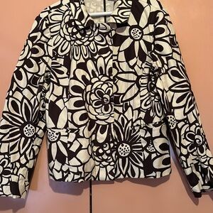 Chico’s Flower Print Jacket Chico’s size 2=L/12 gently worn